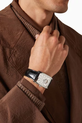 ساعة كاريه هارت بيت