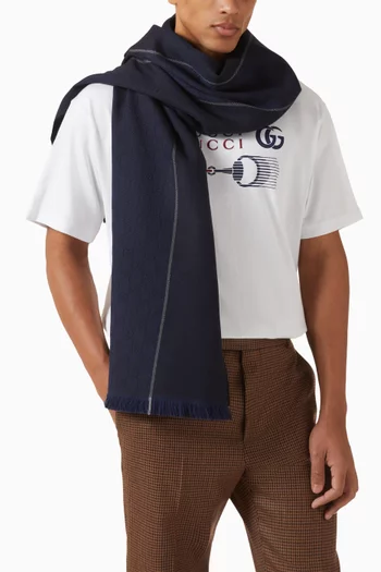 وشاح بشعار حرفي GG صوف