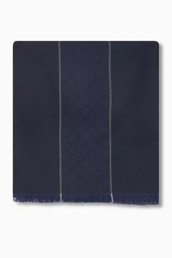 وشاح بشعار حرفي GG صوف