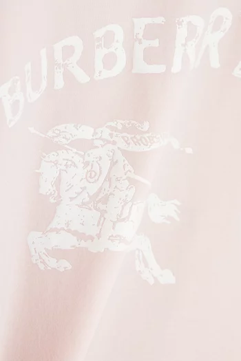 تي شيرت بشعار الفروسية قطن مطاطي