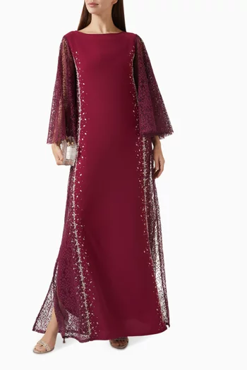 فستان مزين بتطريزات من قماشين