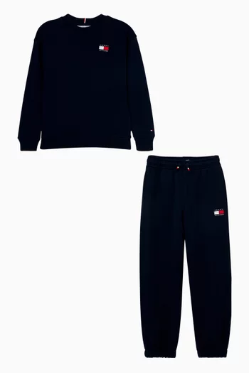 طقم بشعار العلم