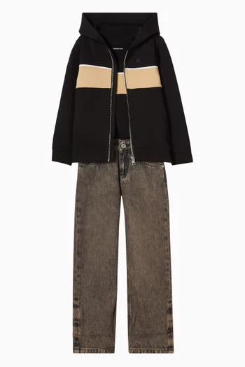 سويت شيرت قطن بشعار الماركة مقسم بألوان