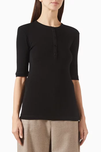 بلوزة ليو بأزرار صوف مضلع