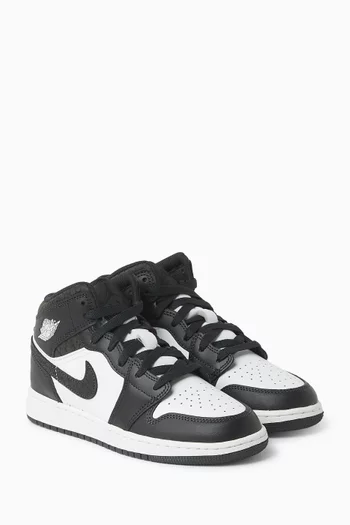 Air Jordan 1 Mid SE Sneakers