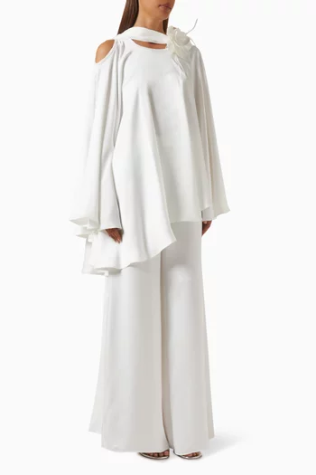 طقم بنطال وبلوزة بزهور بارزة