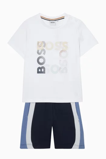 تي شيرت بشعار الماركة قطن