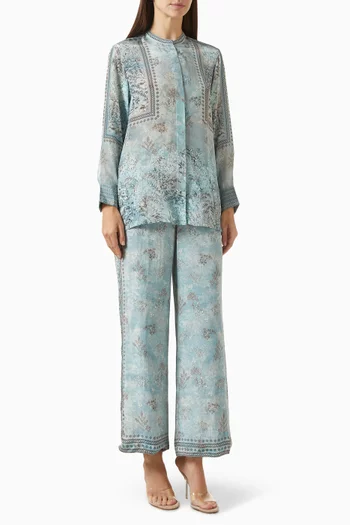 طقم متناسق بنقشة