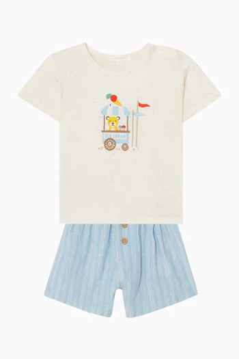 طقم مزين بعربة آيس كريم