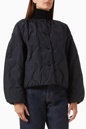 جاكيت مبطّن