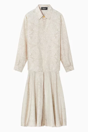 تنورة بطيات ونقش باروكي تويل