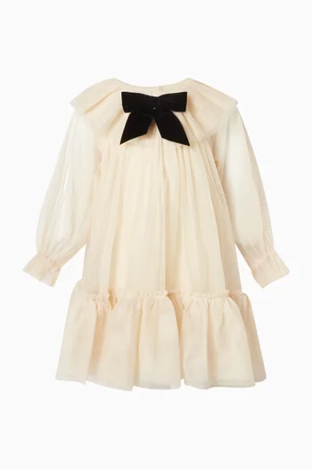 فستان بعقدة تول