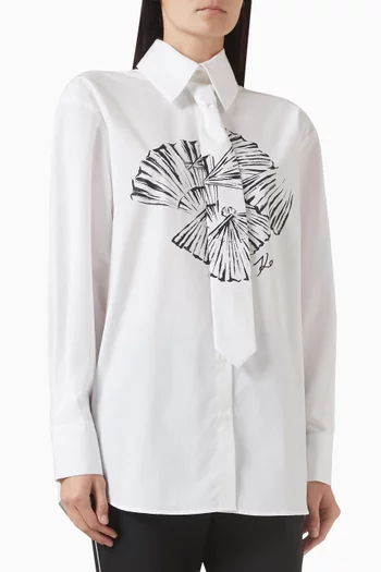 قميص بربطة عنق وطبعة بوبلين