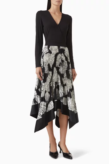 فستان بطيّات جيرسيه