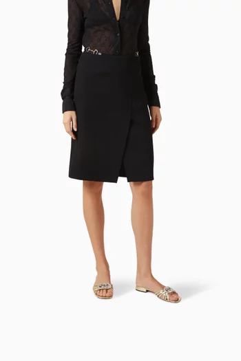 حذاء مفتوح بشعار حرفي GG مرصع بالكريستال وكعب 25 مم جلد لامع