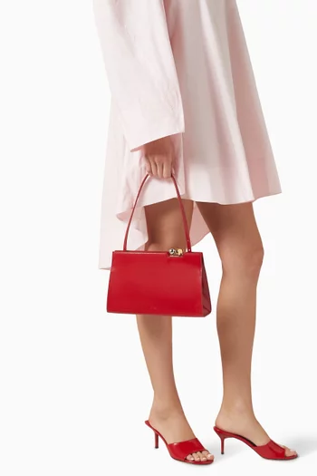 حقيبة كتف لو سالون مزينة بحلي جلد