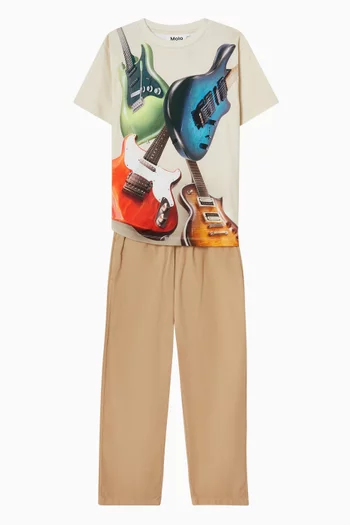 تي شيرت بطبعة كرة سلة