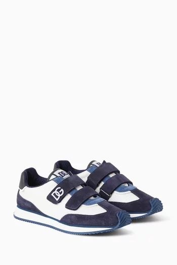 سنيكرز بأشرطة فيلكرو شمواه وقماش شبكي