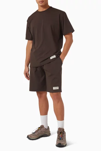 شورت بشعار الماركة وطول 10 بوصة سوفتسكين معاد تدويره