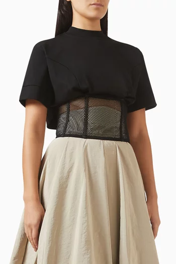 تي شيرت بتصميم مشد شبكي مقسم لأجزاء