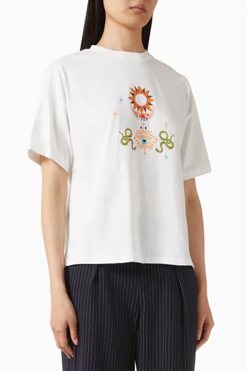 تي شيرت مزين بزخارف