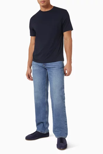 بنطال جينز بقصة فضفاضة دينم