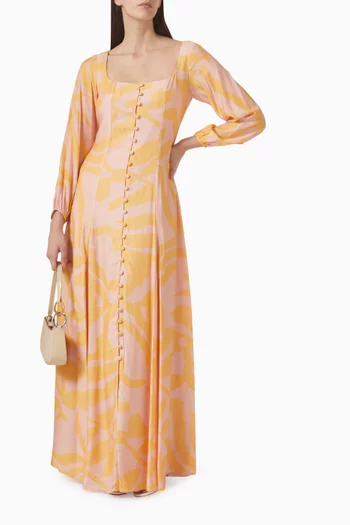 فستان طويل مزين بنقشة زهور