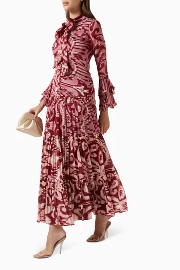 فستان طويل بنقشة إيكات