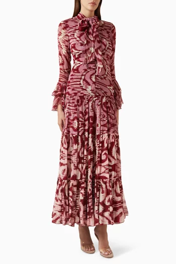 فستان طويل بنقشة إيكات