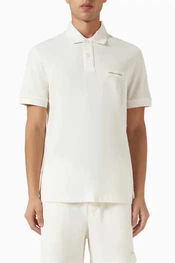 تي شيرت بولو بشعار الماركة