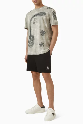 تي شيرت ناينتي وان بشعار الماركة قطن