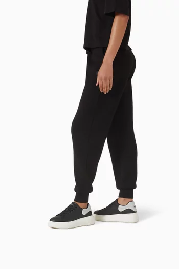 سنيكرز سوبر باك بشعار AX