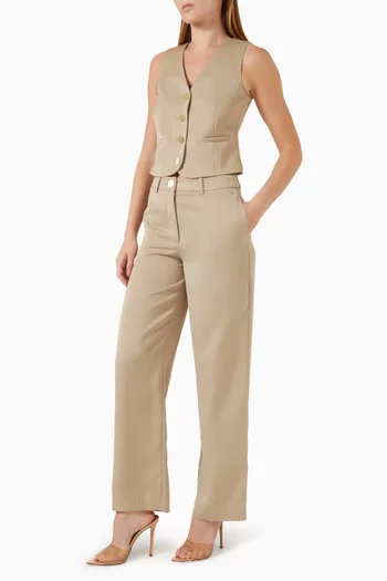 بنطال بقصة ساق مستقيمة