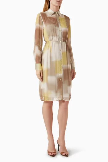 فستان متوسط الطول بنمط قميص