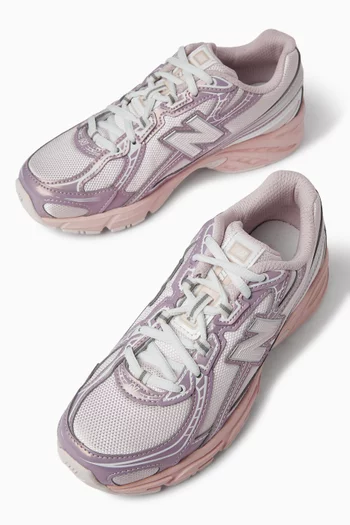 سنيكرز 740 برباط قماش شبكي