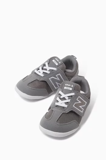 سنيكرز نيو بي فرست قماش شبكي