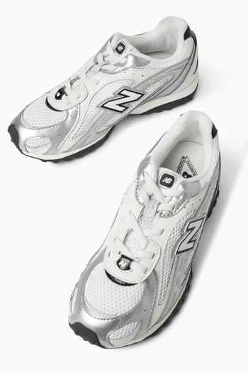 204L Sneakers in Mesh