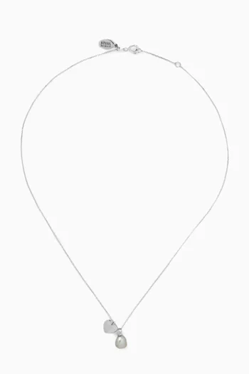 قلادة مزينة بحلية قلب ولؤلؤ ذهب أبيض عيار 18