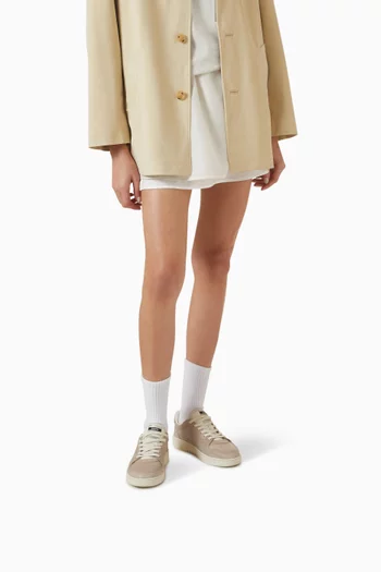 سنيكرز دايس لو مزين بطائر آكل النحل جلد