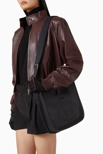 حقيبة إيفيلين 29 بي ام جلد لين بملمس بارز