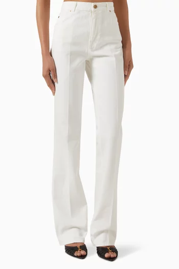 بنطال جينز بقصة ساق مستقيمة دينم