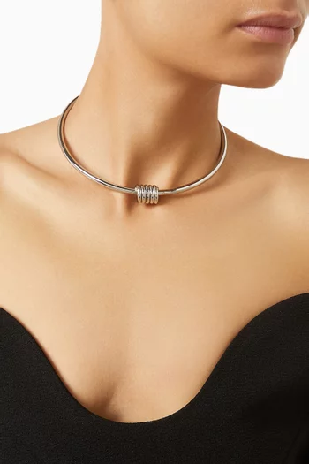 قلادة دنيا آبيا فضة إسترلينية