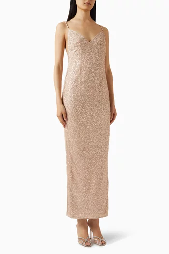 فستان ريو طويل مطرز بالخرز