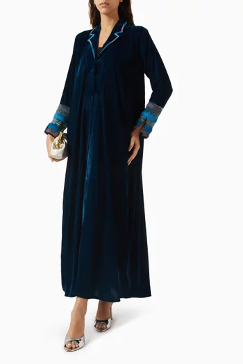 3D-embroidered Abaya