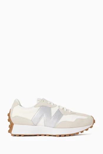 سنيكرز 327 جلد وشمواه