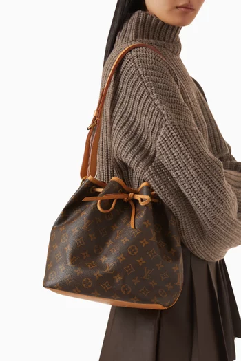 Petit Noé Shoulder Bag in Monogram Canvas