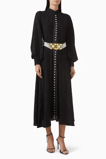 فستان بأزرار وحزام