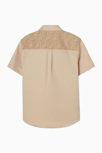 قميص بشعار حرفي FF