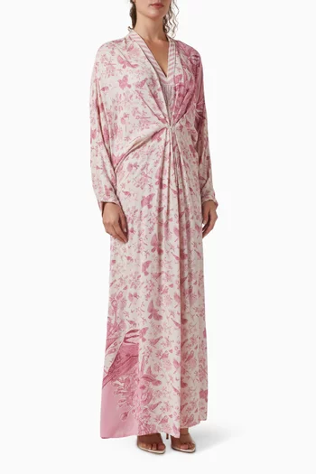 قفطان مزين بنقشة