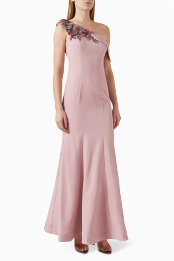 فستان سهرة بقصة حورية البحر مزين بتطريزات كريب